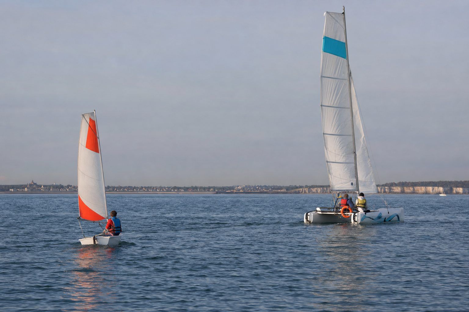 Voile : repères pour choisir sa première pratique