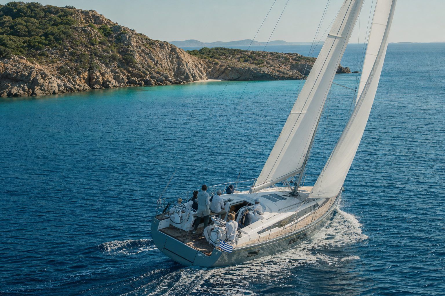 Voile en Méditerranée : choisir sa croisière ou son stage